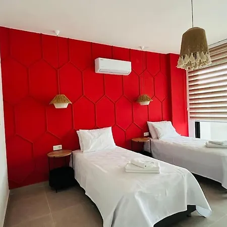 Kovuk Villalari-villa Derin Private Pool And Jacuzzi Villa İslâmlar